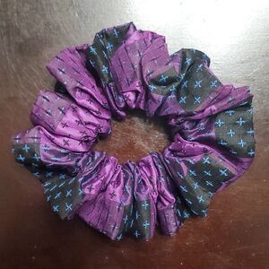 Jim Thompson Purple and Black Scrunchie